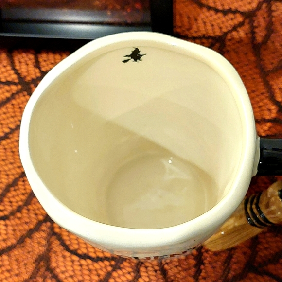 Black & Off-White "Frequent Flyer" Witchy Broom Handle Glossy Finish Mug NWT - Picture 7 of 8